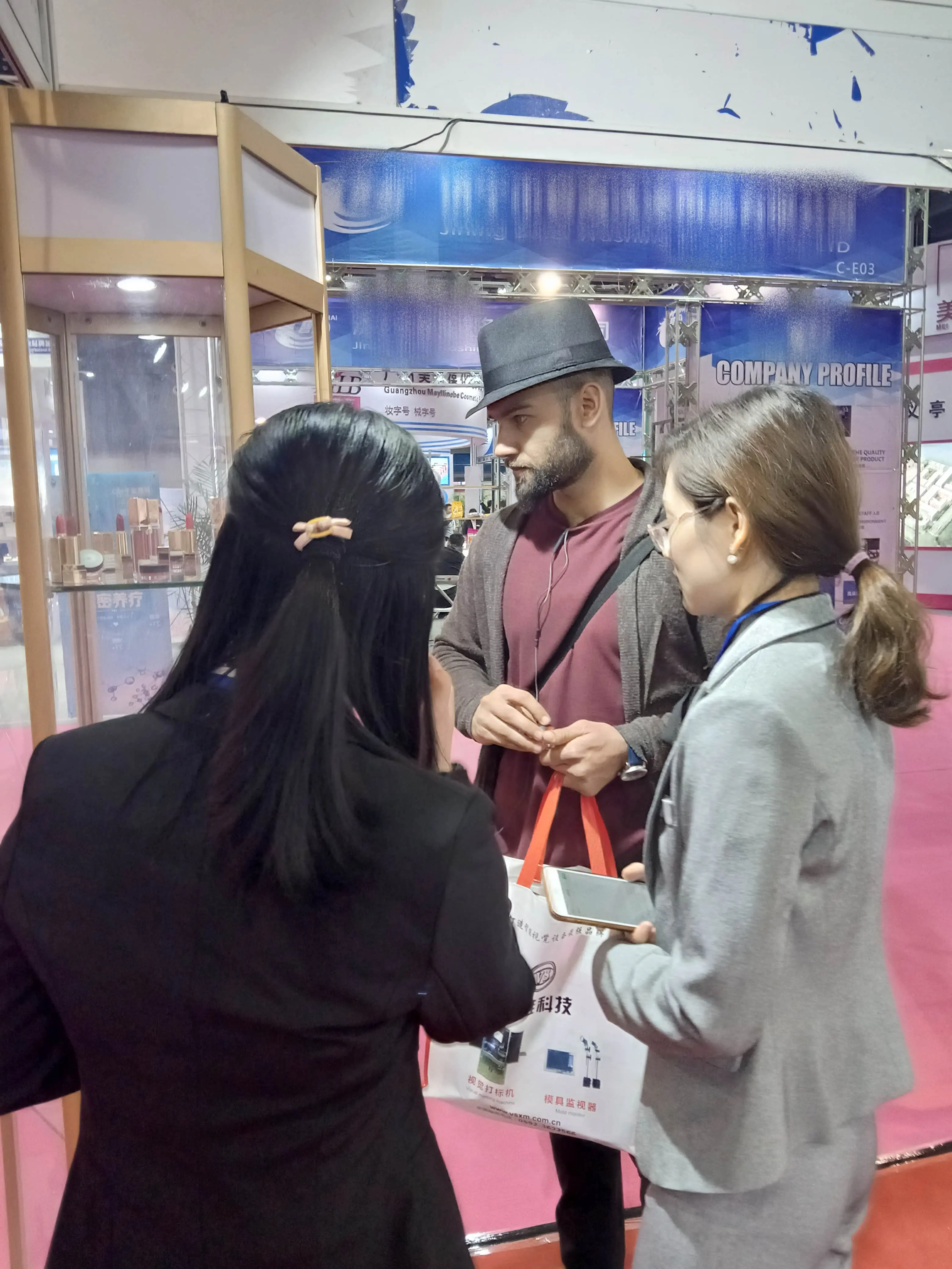 Three Consecutive Years Attended Yiwu International Beauty Expo to Explore Global Markets