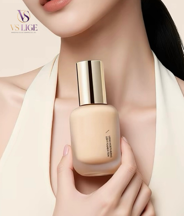 Hydrating Creamy Dew Longwear Liquid Foundation